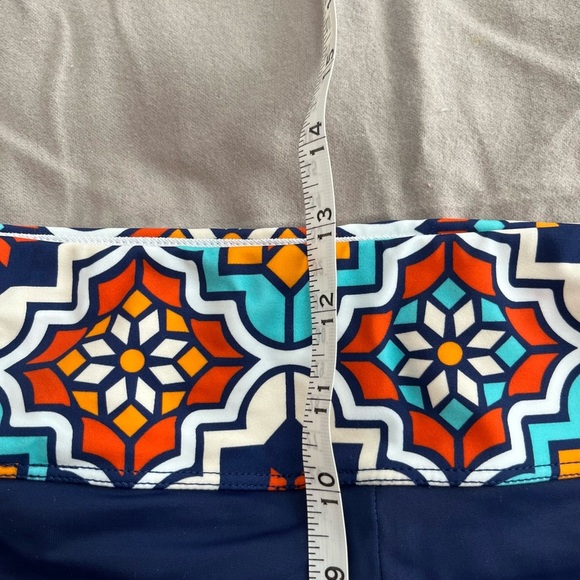 Women’s XXL 2-piece swimsuit - Picture 6 of 7